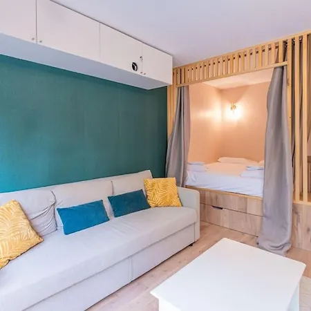 Fessart - Cozy With Private Garden Buttes Chaumont *